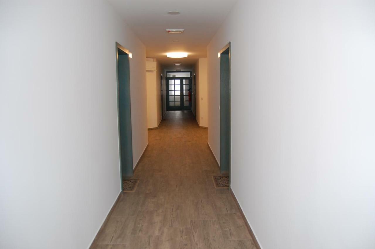 Rooms Hisa Divino Птуй Экстерьер фото